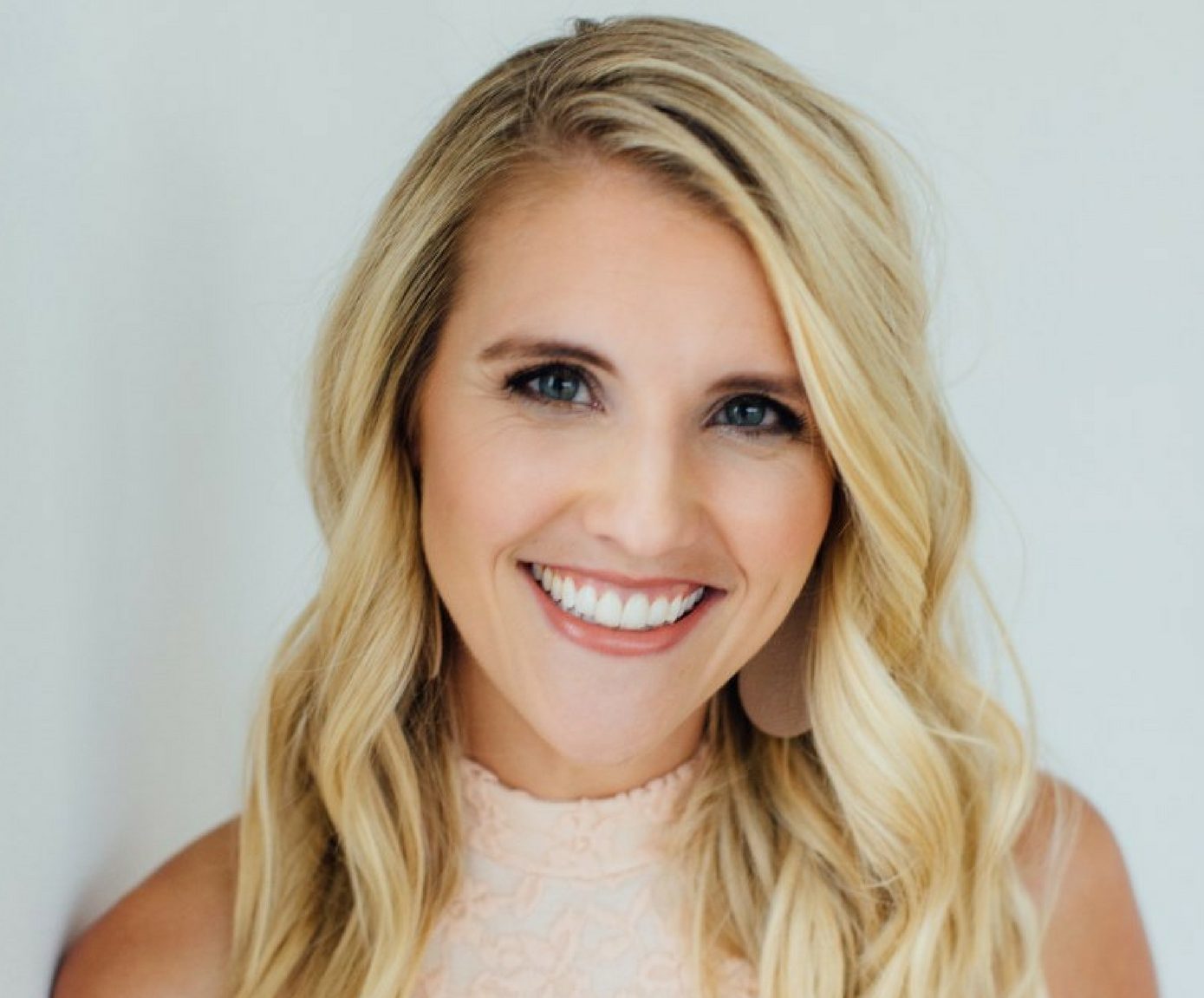 #173: Lightning Round with Michelle Myers, Founder of She Works His Way ...